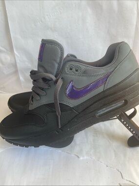 Nike Air Max Size 10.5 / No Box